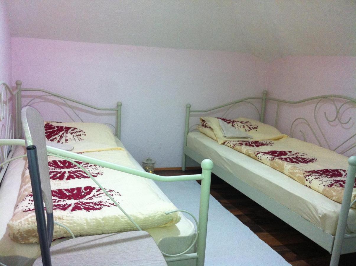 Pansion Zeyno Hotel Sarajevo Habitación foto